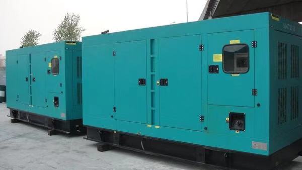 湖口康明斯400kw大型柴油二手发电机组 湖口康明斯400kw大型柴油二手发电机组