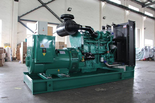 湖口320kw康明斯柴油发电车出租组图片 湖口320kw康明斯柴油发电车出租组图片